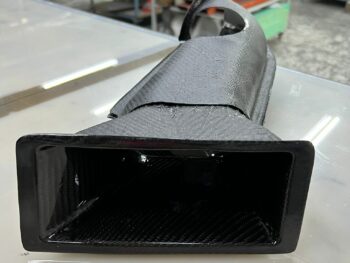Carbon Luftführung für BMW E30 M3 (EVO 3)