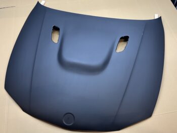 Carbon Motorhaube mit Lufteinlässen + Powerdom passend für BMW E81/82/87/88 1er M-Modelle