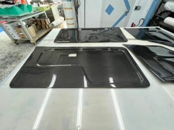 Carbon Sichtcarbon Türverkleidung (Set) für BMW E30 2-Türer